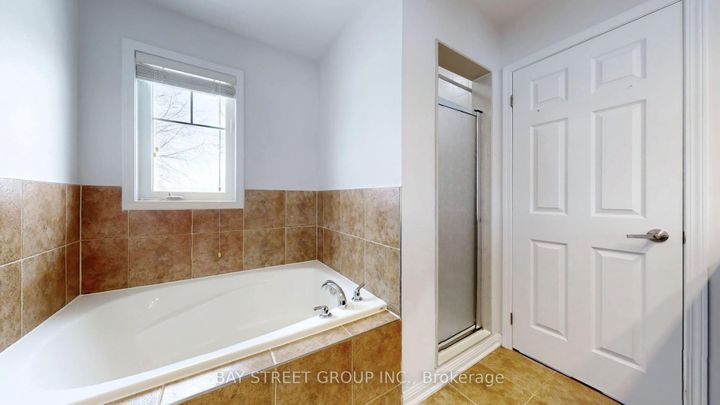 Photo 19 at 216 Emick Drive, Ancaster, Hamilton