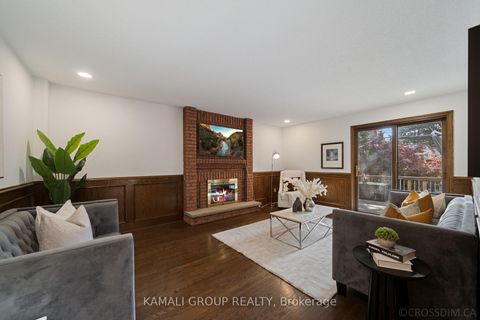 Photo 17 at 287 Dunview Avenue, Willowdale East, Toronto