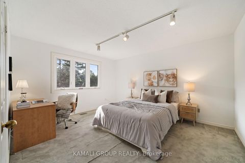 Photo 30 at 287 Dunview Avenue, Willowdale East, Toronto