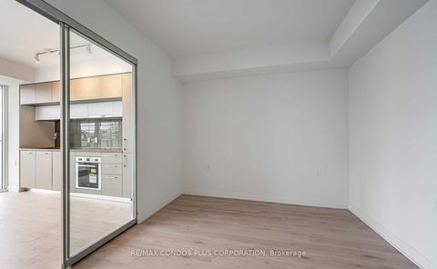 Photo 6 at 1406 - 99 Foxbar Road, St. Clair, Toronto