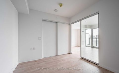 Photo 7 at 1406 - 99 Foxbar Road, St. Clair, Toronto