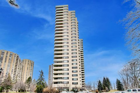 Photo 2 at 1204 - 75 Wynford Heights Crescent, Don Mills, Toronto