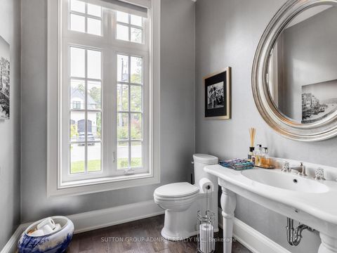 Photo 29 at 125 Sandringham Drive, Windfields, Toronto