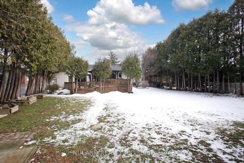 Photo 24 at 2098 Pharmacy Avenue, L'Amoreaux, Toronto