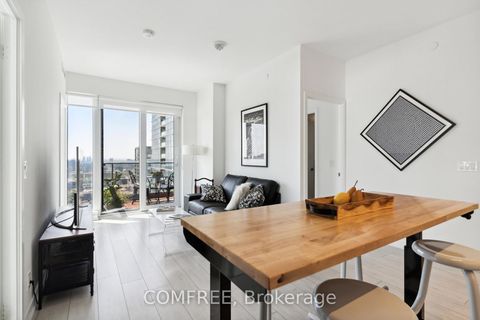 Photo 4 at 4102 - 55 Mercer Street, Waterfront Communities C1, Toronto
