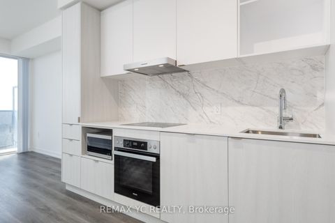 Photo 9 at 7108 - 138 Downes Street, Waterfront Communities C8, Toronto