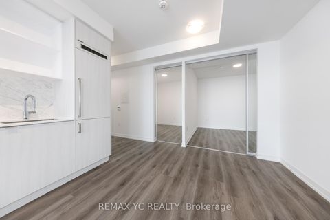 Photo 14 at 7108 - 138 Downes Street, Waterfront Communities C8, Toronto