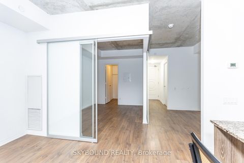 Photo 8 at 2704 - 88 Blue Jays Way, Waterfront Communities C1, Toronto