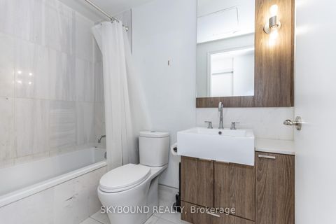 Photo 27 at 2704 - 88 Blue Jays Way, Waterfront Communities C1, Toronto