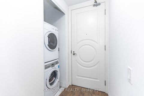 Photo 31 at 2704 - 88 Blue Jays Way, Waterfront Communities C1, Toronto