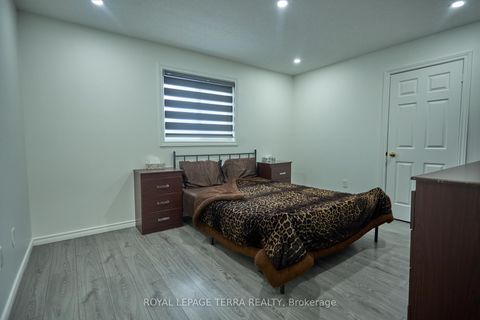 Photo 18 at 59 Russell Hill Drive, Painswick South, Barrie