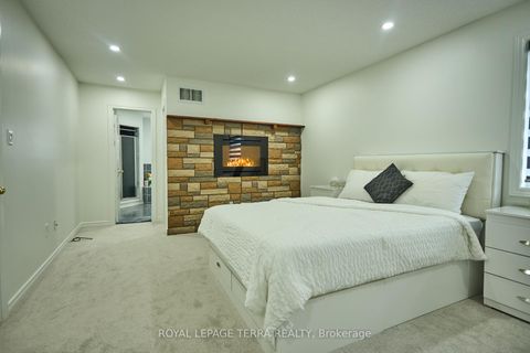 Photo 28 at 59 Russell Hill Drive, Painswick South, Barrie