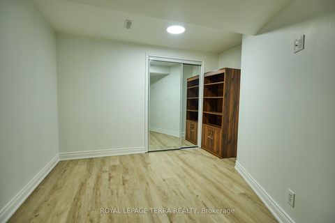 Photo 35 at 59 Russell Hill Drive, Painswick South, Barrie