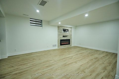 Photo 37 at 59 Russell Hill Drive, Painswick South, Barrie