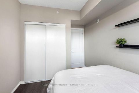 Photo 15 at 603 - 300 Essa Road, 400 West, Barrie