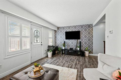 Photo 8 at 47 - 7255 Dooley Drive, Malton, Mississauga