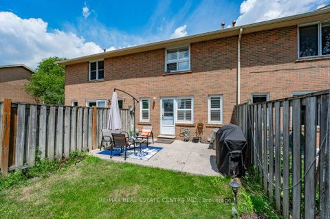 Photo 33 at 47 - 7255 Dooley Drive, Malton, Mississauga