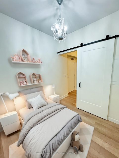 Photo 9 at 406 - 210 Simcoe Street, Chinatown, Toronto