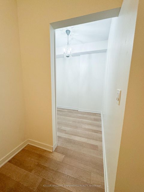 Photo 11 at 406 - 210 Simcoe Street, Chinatown, Toronto