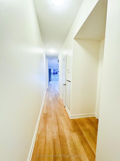 Photo 12 at 406 - 210 Simcoe Street, Chinatown, Toronto