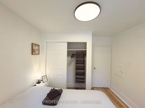 Photo 24 at 882 Broadview Avenue, Danforth, Toronto
