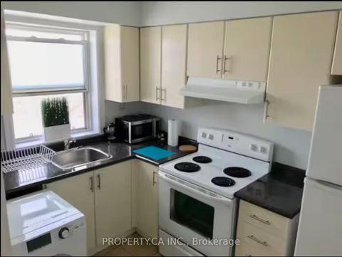 Photo 42 at 882 Broadview Avenue, Danforth, Toronto