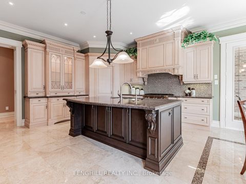 Photo 9 at 11 Macleod Estate Court, Jefferson, Richmond Hill