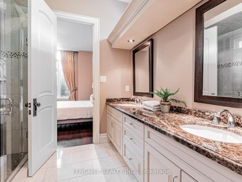 Photo 14 at 11 Macleod Estate Court, Jefferson, Richmond Hill