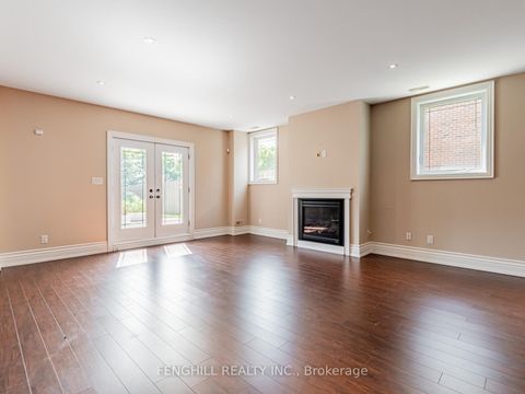 Photo 16 at 11 Macleod Estate Court, Jefferson, Richmond Hill