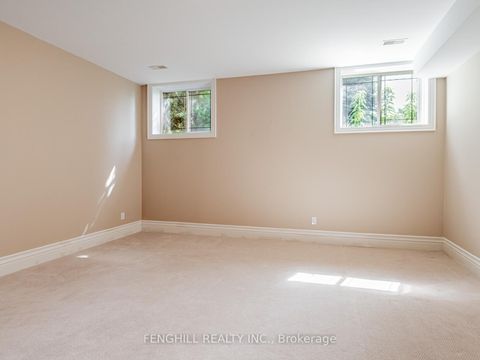 Photo 21 at 11 Macleod Estate Court, Jefferson, Richmond Hill