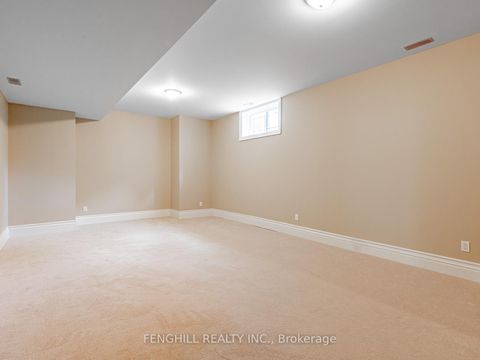 Photo 22 at 11 Macleod Estate Court, Jefferson, Richmond Hill