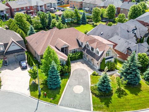 Photo 28 at 11 Macleod Estate Court, Jefferson, Richmond Hill