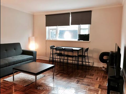 Photo 3 at 882 Broadview Avenue, Danforth, Toronto