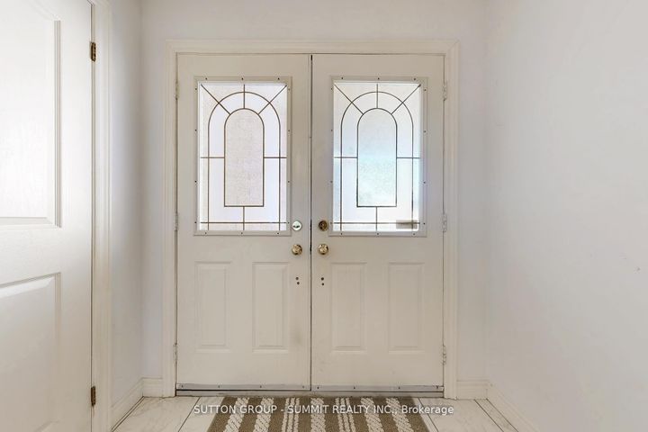 Photo 21 at 5525 Fleur-De-Lis, East Credit, Mississauga