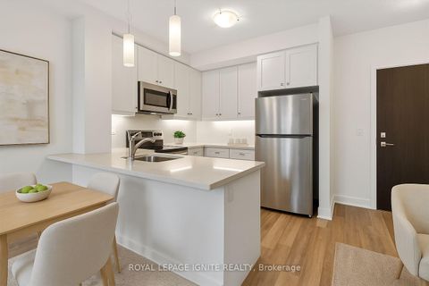 Photo 6 at 228 - 50 Lakebreeze Drive, Newcastle, Clarington