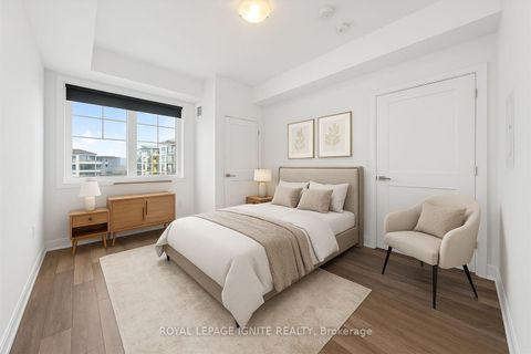 Photo 9 at 228 - 50 Lakebreeze Drive, Newcastle, Clarington