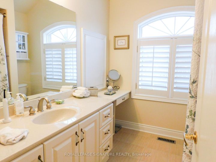 Photo 22 at 1590 Hallstone Road, Bram West, Brampton