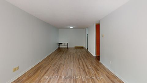 Photo 9 at 304 - 25 Meadow Lane, Ardagh, Barrie