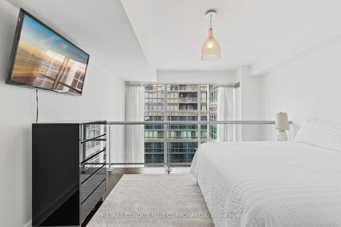 Photo 12 at 930 - 36 Blue Jays Way, Waterfront Communities C1, Toronto