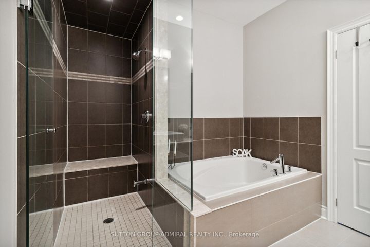 Photo 24 at 67 Bristlewood Crescent, Patterson, Vaughan