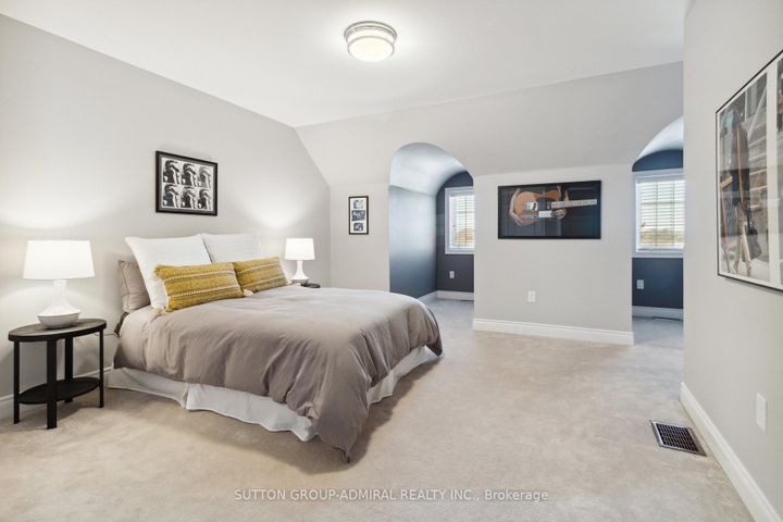 Photo 27 at 67 Bristlewood Crescent, Patterson, Vaughan