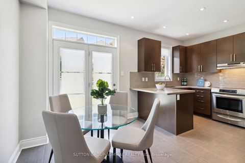 Photo 10 at 67 Bristlewood Crescent, Patterson, Vaughan