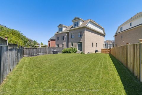 Photo 35 at 67 Bristlewood Crescent, Patterson, Vaughan