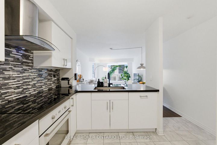 Photo 8 at 1112 - 2111 Lakeshore Boulevard W, Mimico, Toronto