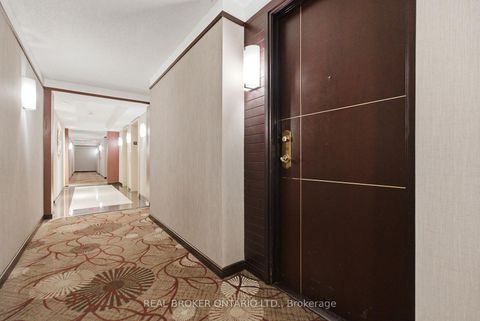 Photo 4 at 1112 - 2111 Lakeshore Boulevard W, Mimico, Toronto