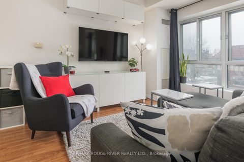 Photo 7 at 307 - 15 Maplewood Avenue, Cedarvale, Toronto