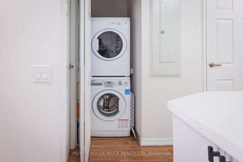 Photo 14 at 307 - 15 Maplewood Avenue, Cedarvale, Toronto