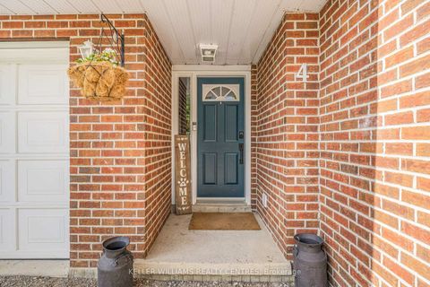 Photo 3 at 4 Selby Street, Cookstown, Innisfil