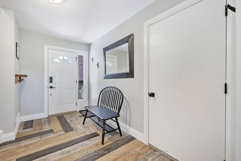 Photo 5 at 4 Selby Street, Cookstown, Innisfil