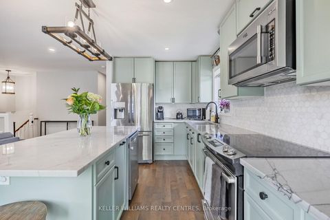 Photo 16 at 4 Selby Street, Cookstown, Innisfil